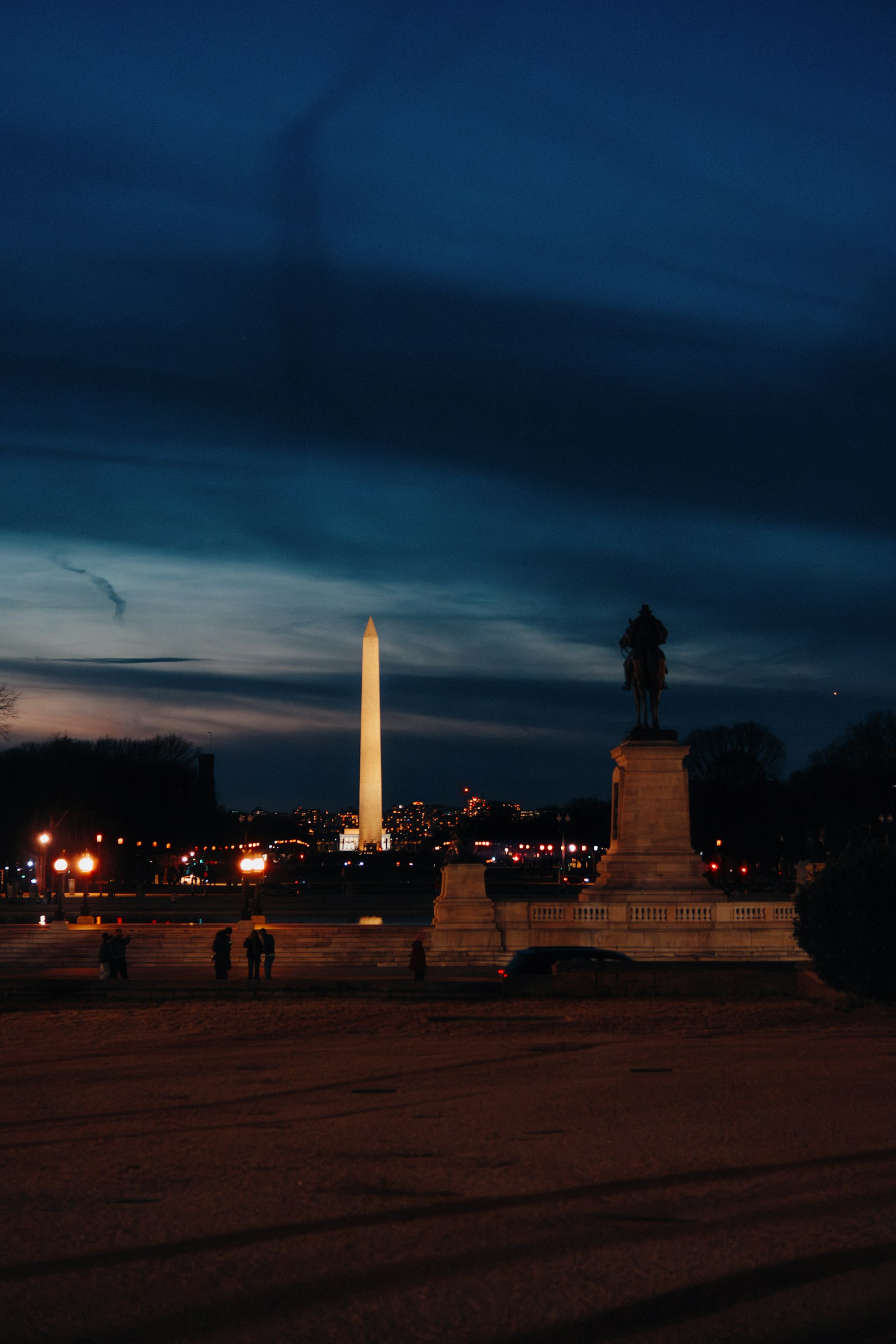 Washington DC monument from Unsplash